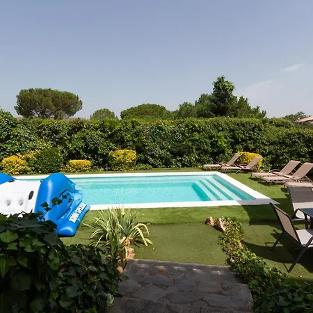 2 Private Abodes In One Magnificent Villa! Massanet De La Selva
