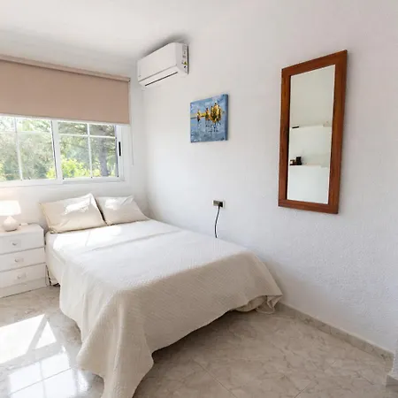 2 Private Abodes In One Magnificent Villa! Vil·la Massanet De La Selva
