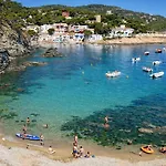2 Private Abodes In One Magnificent Villa! * Massanet De La Selva
