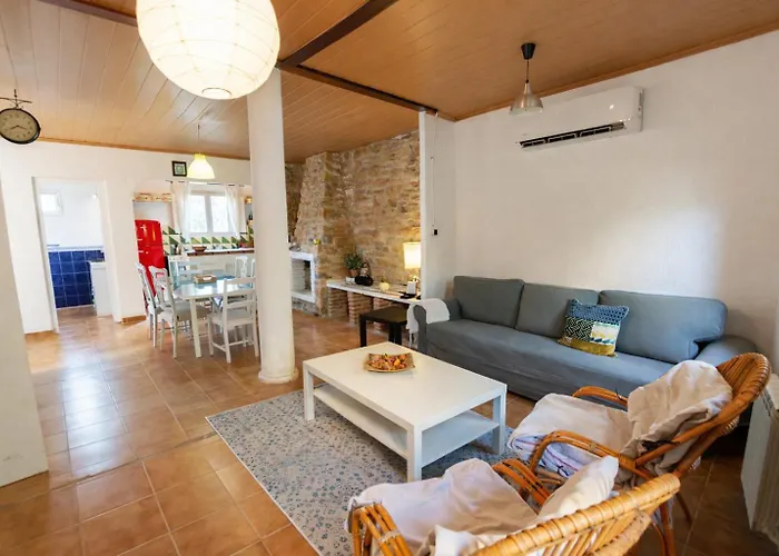 2 Private Abodes In One Magnificent Villa! * Massanet De La Selva