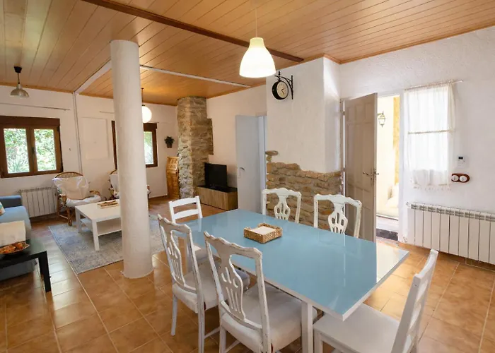 2 Private Abodes In One Magnificent Villa! *