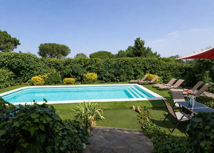 2 Private Abodes In One Magnificent Villa!