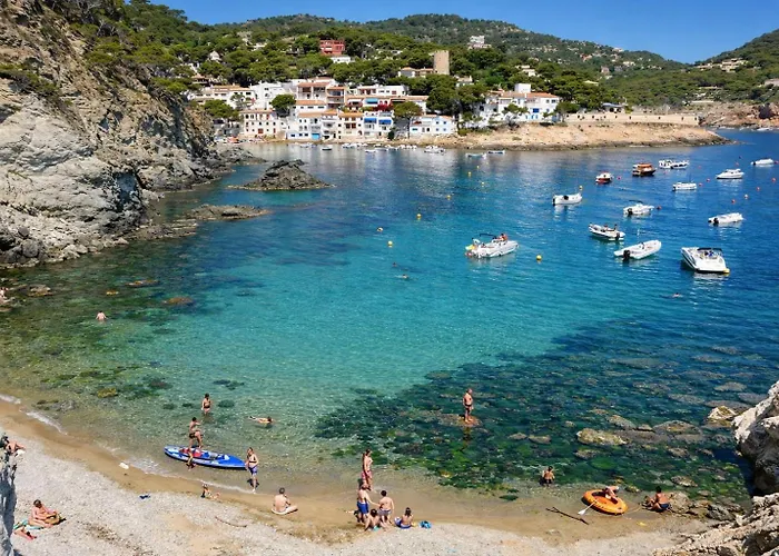 2 Private Abodes In One Magnificent Villa! * Massanet De La Selva